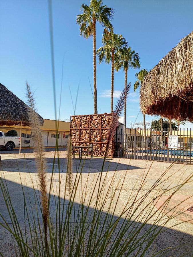 Hotel Posada Del Desierto Heroica Caborca Екстериор снимка